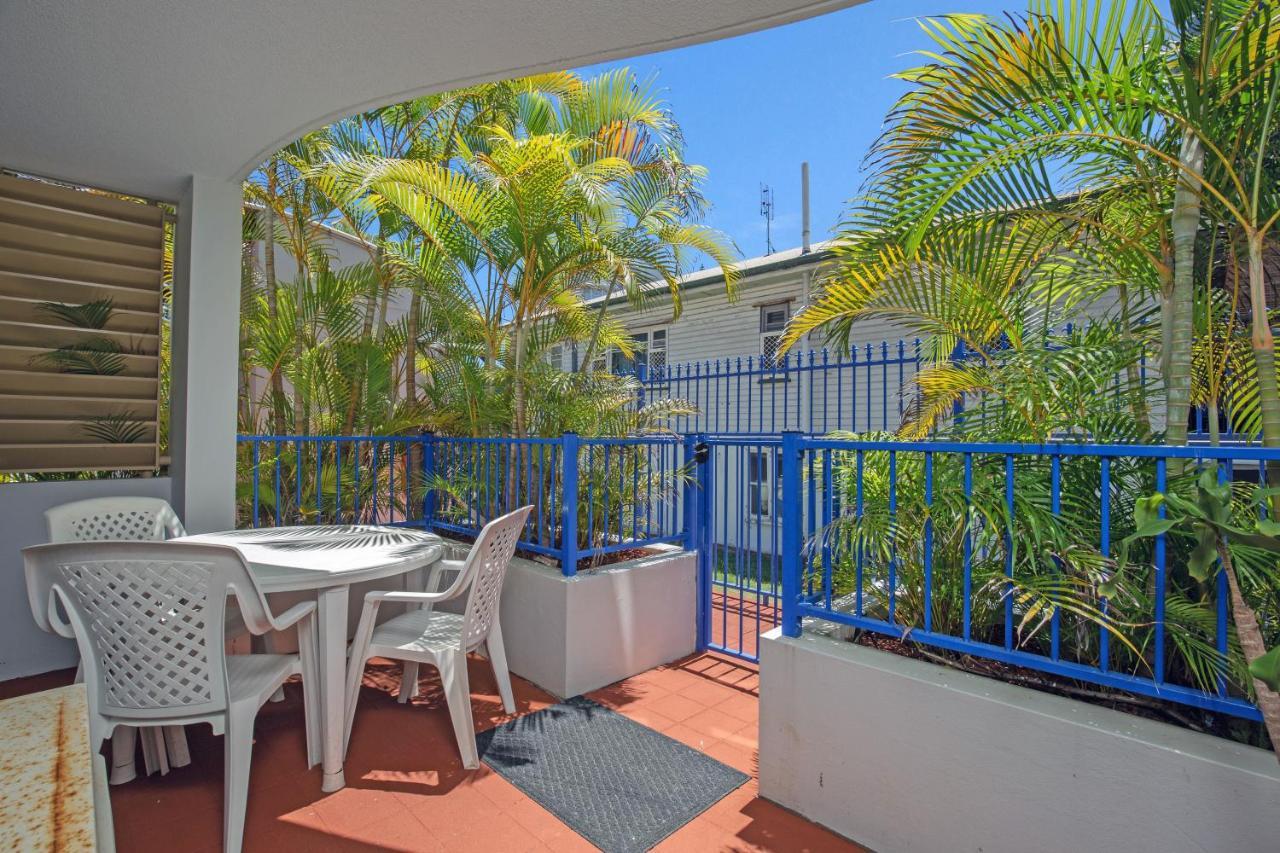 Surfers Beach Resort One Gold Coast Exterior photo